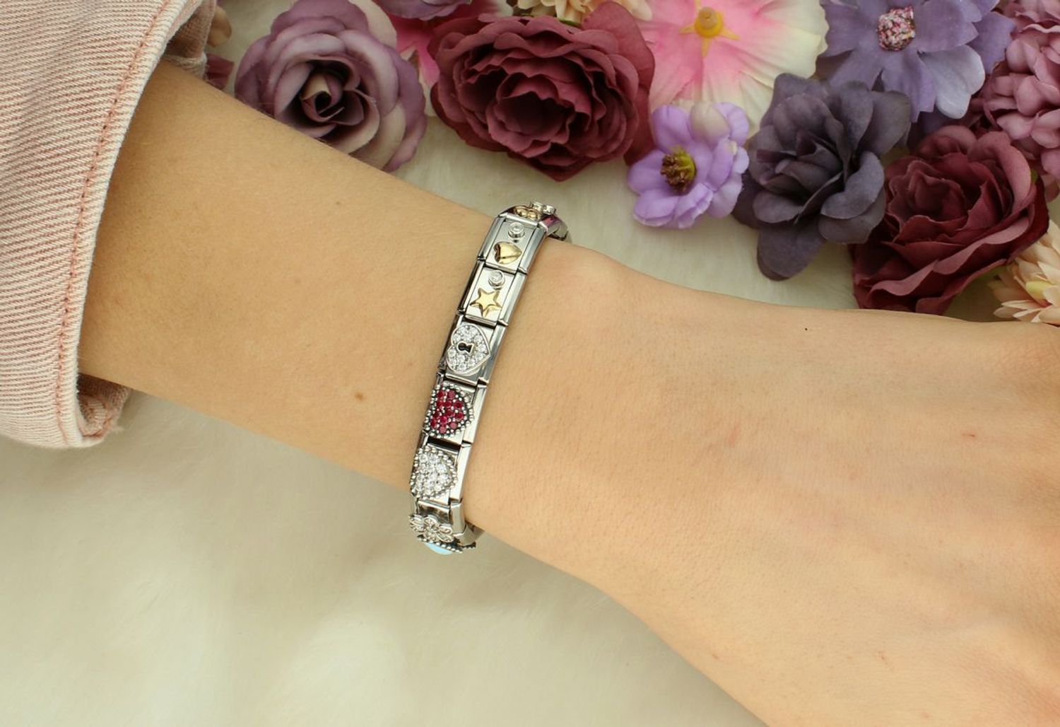 Nomination Link 925 zawieszka srebro Czerwone serce 330327 08.jpg